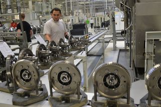 Je to krize jako hrom, říká šéf odborů Škody Auto k dění v koncernu - Novinky