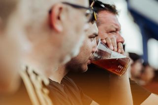 Fotbalová Sparta na svém stadionu změní dodavatele piva. Staropramen čelí dlouhodobé kritice fanoušků