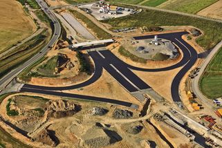 Dálnice D6 nabírá další skluz. Cesta z Prahy do Karlových Varů se opět zkomplikovala