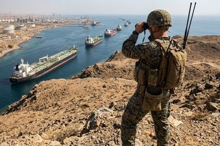 Trump zvažuje obsazení íránských ostrovů. Vrací se taktika z druhé světové války?