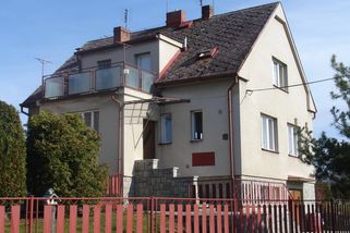 Dumazahrada | Architekt Jan Rampich bez obalu: Rodinný dům 30 let poté