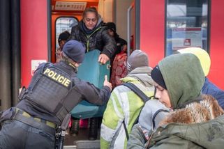 1 036 798 cizinců v ČR, uvedlo vnitro: Potřebujeme je, ale ne všechny, říká sociolog