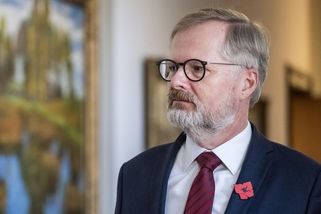 Fiala se obul do Babiše: Vznik vlády oddaluje jeho touha po moci a dotacích - Novinky