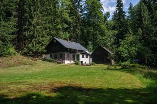 Jak na internet na cestách: Neomezený internet za pár korun můžete mít na chalupě v lese i na exotické dovolené