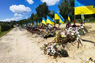 REPORTÁŽ: Odvedli 1000 mužů, mrtvých je 74, nezvěstných 40, počítá ukrajinský starosta