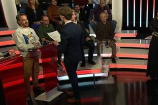 Počkejte chviličku, paní Jílková. V Máte slovo se to vyhrotilo: Šejna vytáhl na Mináře ústavu a vyzval ho, ať ji znovu roztrhá