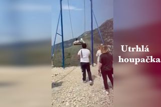Mrazivé záběry. Ženy se houpaly nad nejhlubším kaňonem v Evropě, náhle se utrhla houpačka | Zajímavá videa