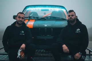 Odhalili jsme identitu pirátů silnic, kteří řádili v Jičíně a Praze - Seznam Zprávy