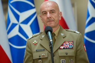 Ukrajinci s Rusy prohrávají, chystejme se na válku, mobilizuje polský generál - Novinky