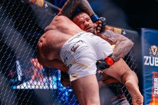 Tank Vémola ovládl trilogii. Přežil nesmysl, zvítězil srdcem. Slavil i Muradov