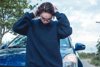 Jak jsem se přestěhovala z Prahy na venkov: Nenávidím sníh, lopatu i místní autobus - Médium.cz