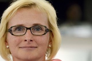 Komunisté jsou zlo, měli být již dávno zakázáni - Médium.cz