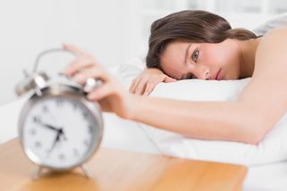 V noci na zítřek se mění čas na letní! Jaké jsou jeho (ne)výhody? Hlasujte, který by se měl ponechat - Proženy.cz