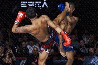 Stále neporažen. Hvězdný ranař Sivák se stal šampionem - Sport.cz