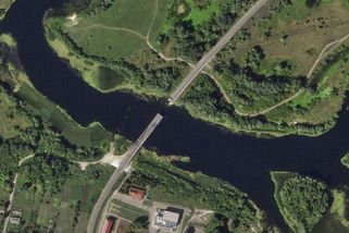 Rusové po ztrátě tří mostů v Kurské oblasti postavili pontonový. Přišli i o něj - Novinky