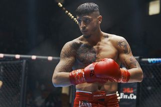 Znechucený promotér se pustil do Siváka kvůli ruské vlajce. Kritiku si vyslechl i šéf RFA