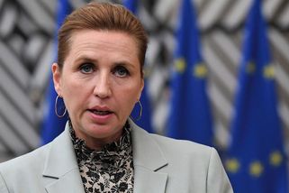 Železná Frederiksen. Jak dánská premiérka zkrotila radikály a vyhrála nad Trumpem a ve volbách - Médium.cz