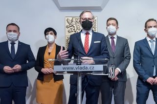 Fialovo přání v ohrožení. Hledání koaličního prezidenta se nedaří - Seznam Zprávy
