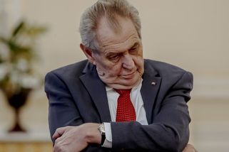 Miloši Zemane, selhal jste, odstupte, píše prezidentovi skupina chartistů a bývalých politiků — HlídacíPes.org