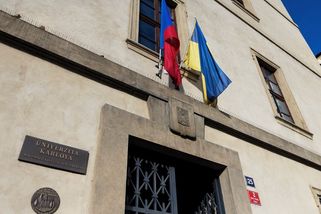 Univerzita Karlova nebude moci využít víc než miliardu z plánu obnovy - Seznam Zprávy