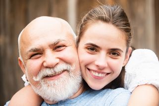 Nechci pracovat. Chci milionáře. Jak funguje svět moderních zlatokopek