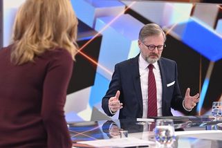 Litr za 35 korun by byl krásný, ale nejde to, řekl Fiala - Novinky