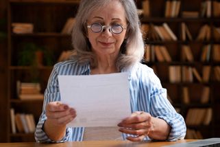 Přepsala jsem dům na dceru a jejího přítele. Za měsíc mi dcera donesla návrh nájemní smlouvy - Médium.cz