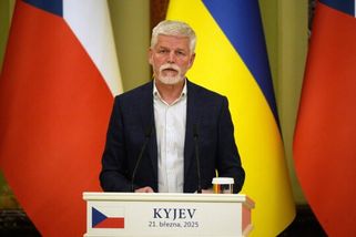 Pavel: Muniční iniciativa od vzniku dodala na Ukrajinu asi 4,4 mil. kusů munice | ČeskéNoviny.cz