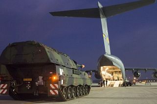 Kdo by to čekal? Katar zachraňuje Ukrajinu německými děly