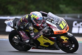 Salačovi se v úvodním tréninku v Brně nedařilo. Na okruh dorazil prezident Pavel - Sport.cz