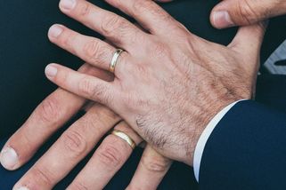 Soudní dvůr: Homosexuální manželství uzavřené v jedné zemi musí být uznáváno v celé Unii