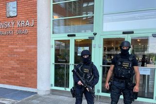 Střelba v budově hejtmanství ve Zlíně, jedna úřednice je po smrti - Novinky
