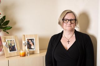 Maminka Sáry rok od střelby na fakultě: „Nedokážu vyhodit loňské cukroví“ - Seznam Zprávy