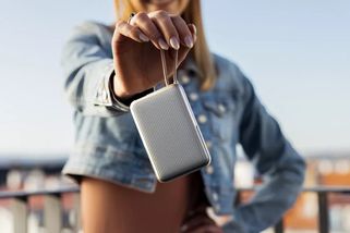 Powerbanka vám může zadělat na velké problémy: Tohle většina z vás přehlíží