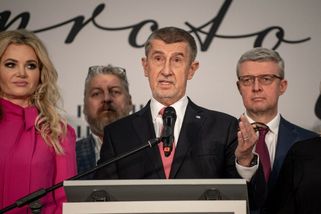 Děsivá tiskovka. Babiš proti Pavlovi vybalil plán...
