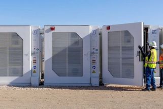 Zájem o baterie stoupá. Jenže 99 procent z nich se nikdy k síti nepřipojí