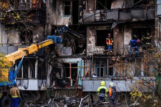 Rusko druhou noc v řadě útočilo na Kyjev. Zemřeli tři lidé - Novinky