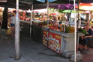 Dovolená v Chorvatsku. Mám hlad, chci jíst, ale číšník na mě kašle - Médium.cz