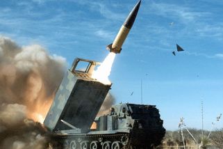 Krymem otřásly silné výbuchy. Přiletěly tam ATACMS - Novinky