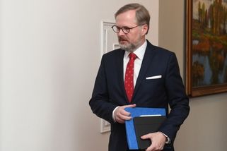 Fiala: Výtky, že vláda zapomíná na Čechy, mají poštvat lidi proti Ukrajincům