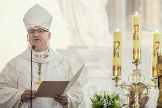 Konec tajností, papež se vyjádřil. Novým českým arcibiskupem bude Přibyl - Seznam Zprávy