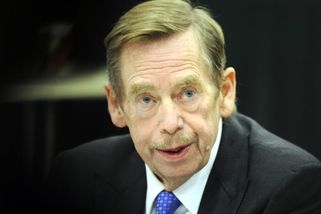 Václav Havel pobíral jeden z nejvyšších důchodů v Česku. Podobný měli jen další tři lidé