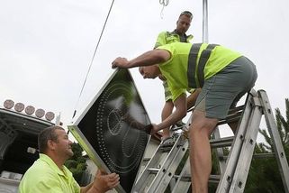 Obce přijdou o miliony korun. Nová vláda jim vezme peníze z pokut za rychlost