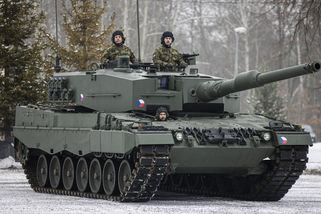 Do Česka dorazily dva tanky Leopard z Německa - Seznam Zprávy