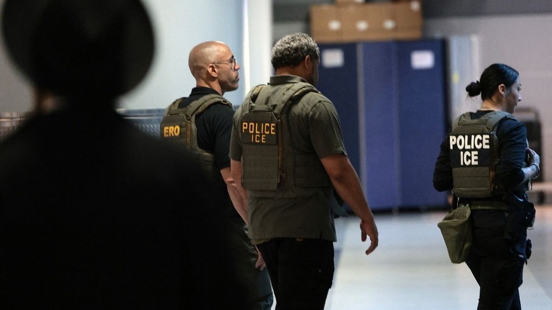 USA hromadně deportují Ukrajince. Některé převáží rovnou na frontu | TN.cz