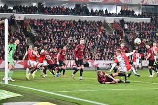 Další nechutnost z derby. Sparťanští „fanoušci“ zdemolovali toalety v Edenu