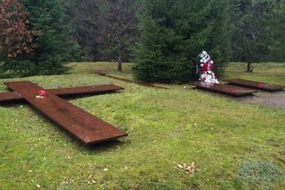 Komunista byl odsouzen za popírání rudé genocidy, není to konec svobody projevu - Médium.cz