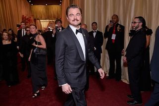 Kde se včera toulal Leo? Úplně všude. Zazpívala si s ním i Berenika Kohoutová!