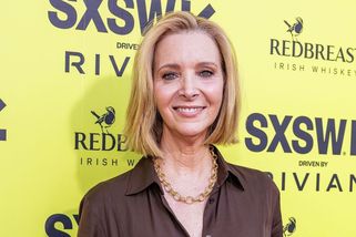 Phoebe z Přátel sekla s botoxem kvůli děsivým vedlejším účinkům. Takhle teď vypadá