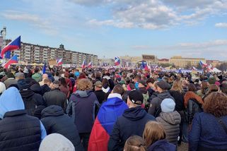 Reportáž z Letné - Médium.cz